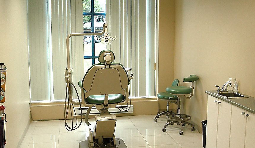 Vancouver College of Dental Hygiene student lounge interior